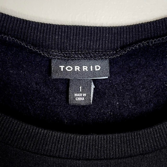 Black Torrid sweatshirt with silver rhinestone fringe chevron detail 1X - Picture 3 of 6